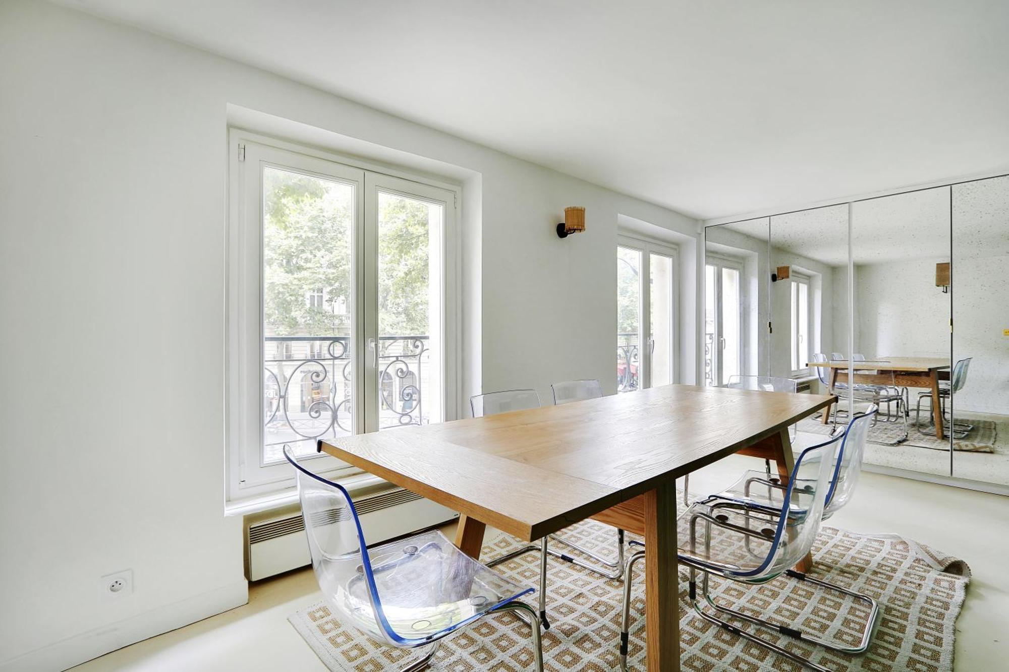 Pick A Flat's In Saint-germain - Rue Du Bac * Paris